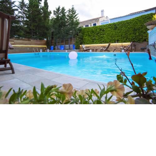 Armata Boutique Hotel