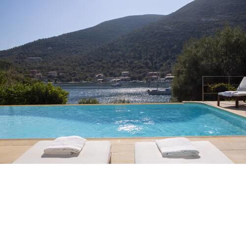 Arodo Seaside Villas - Villa Christina