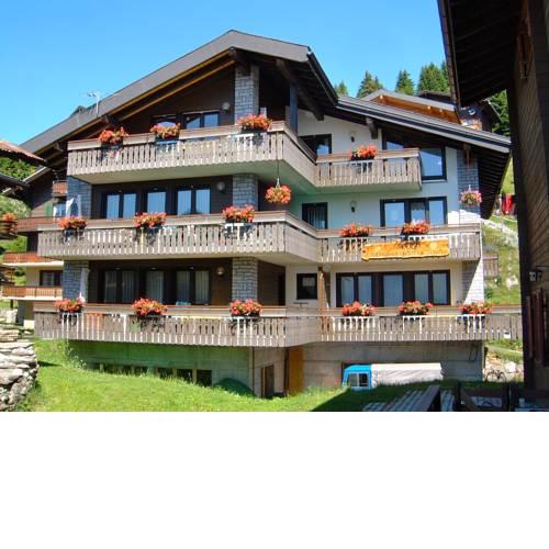 Arolle Apartments