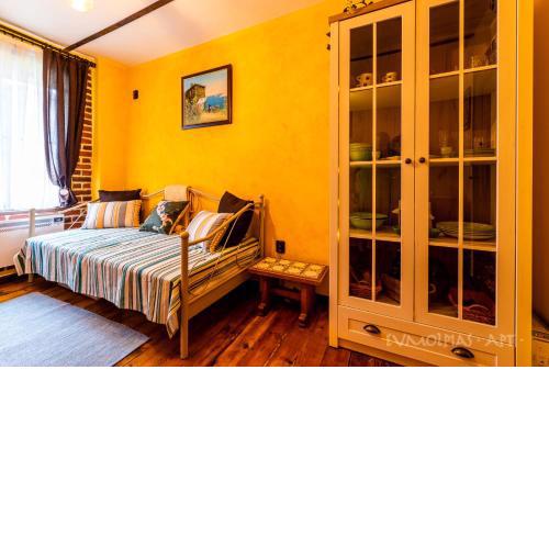 Art apartment EVMOLPIAS near Roman stadium