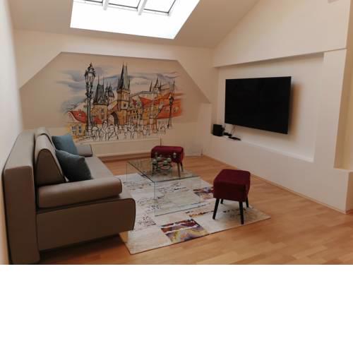 Art apartment in downtown - Křemencova street