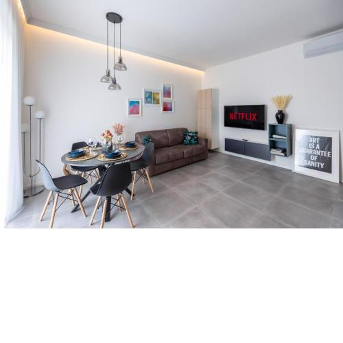 *Art design apartment Milano*