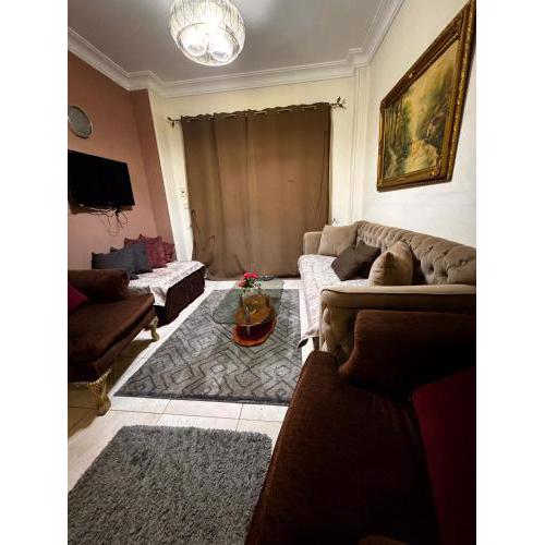 Art Home luxurious fully furnished apartment B7 Group 73