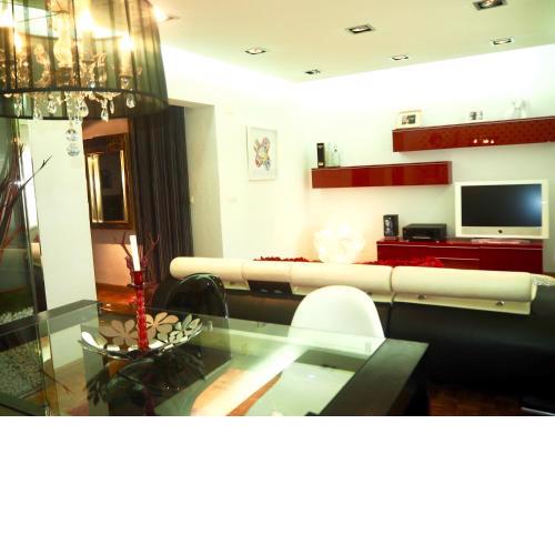 ART SENSES APARTMENT