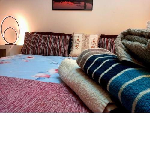 ARTEMIS 3, Beachfront Boutique Apartment
