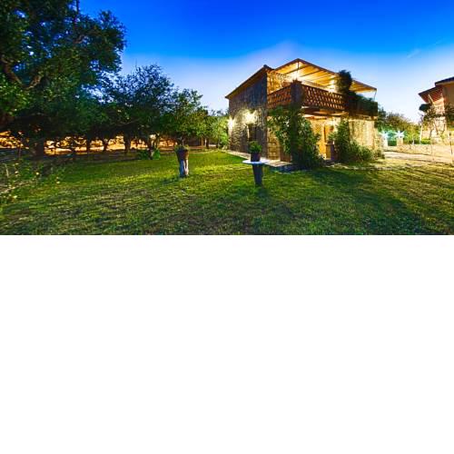 Artemis Luxury Villa