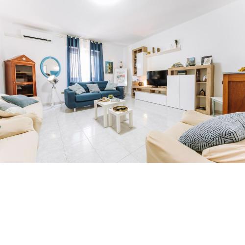 Artemisia House Vastema