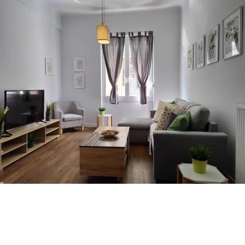 Artemisia Neoclassical 90 m² Apt in Victoria