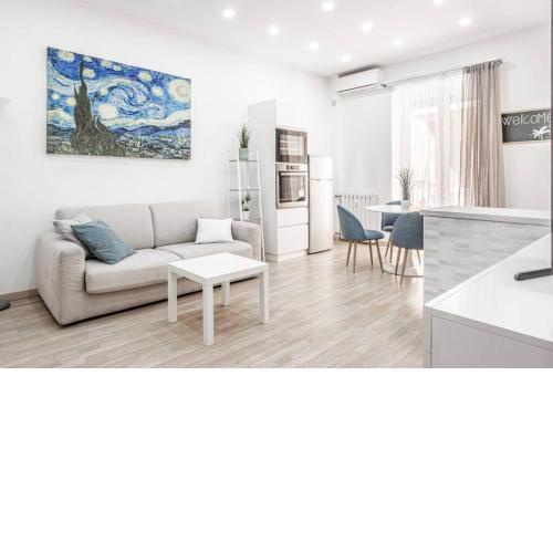 [Artistic House Navigli-Duomo] Netflix & Design