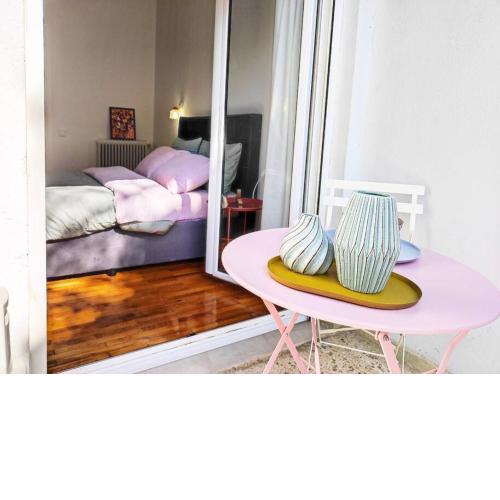 As ✓Two bedroom apartment in thissio