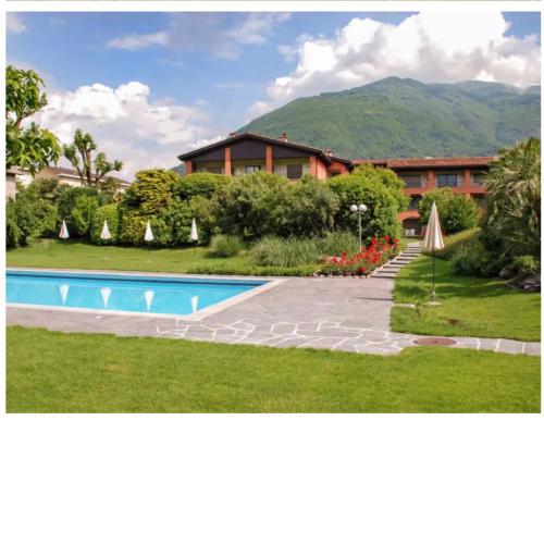 Ascona: Residenza Sabrina,app 2.5 locali e piscina