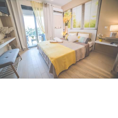 Aslanis Luxury Suites