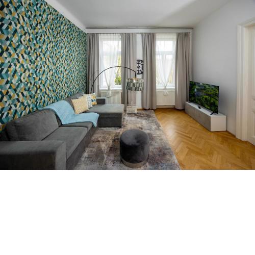 Astonishing luxury apartment near Schönbrunn and Westbahnhof