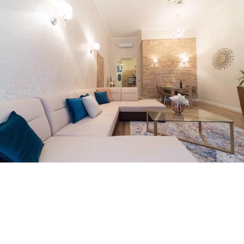 Astoria Residence