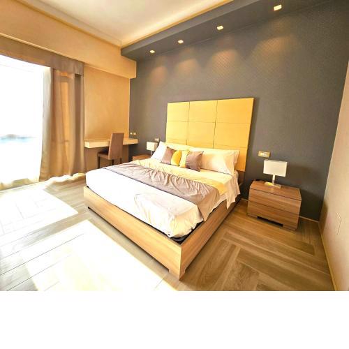 Astoria Supreme - Modern Boutique Suites