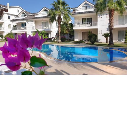 Atalos residence apart in the center with pool and wi-fi