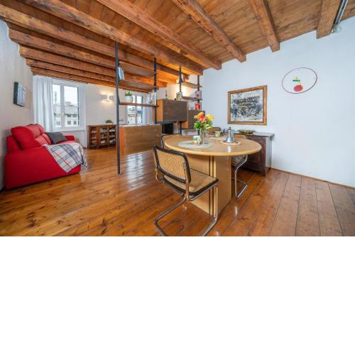 Atelier San Giacomo - Central Apartment