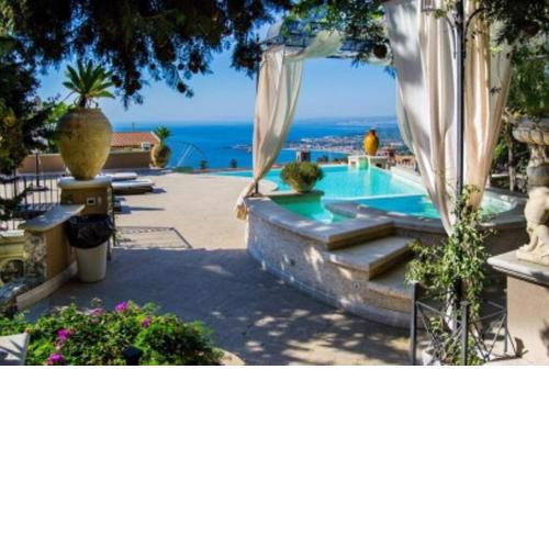 Atelier Taormina spacious guesthouse with pool