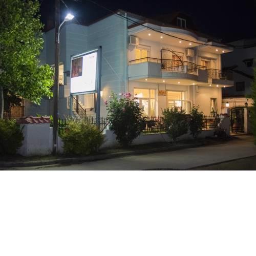 Athanasia inn