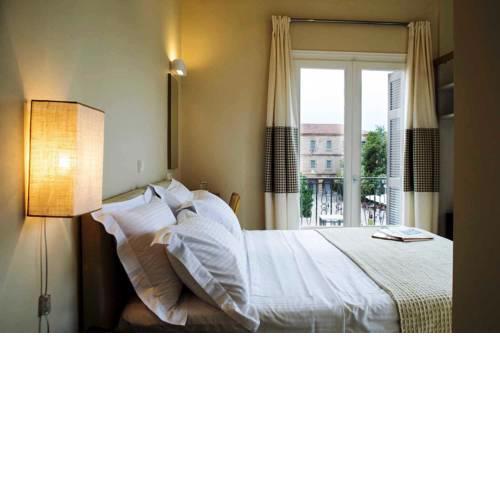 Athena hotel