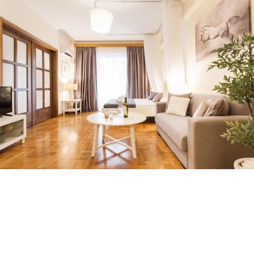 Athenian Home by Livin Urbban