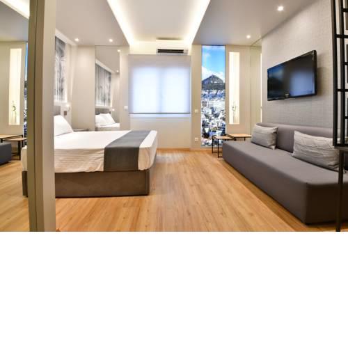 Athens Center Luxury Suite