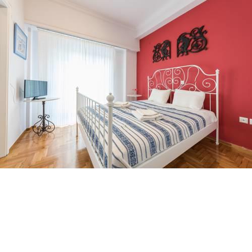 Athens Centre Flat 2 min. from Evangelismos Metro