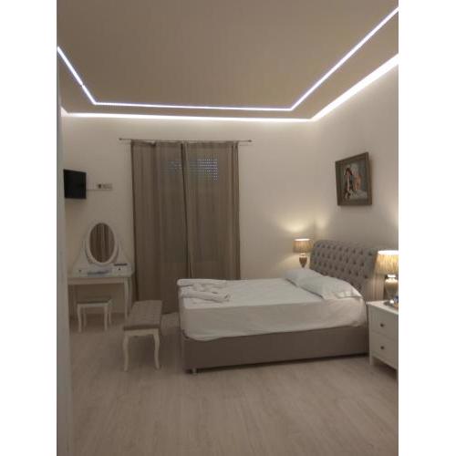 Athens City Center Luxury Suites