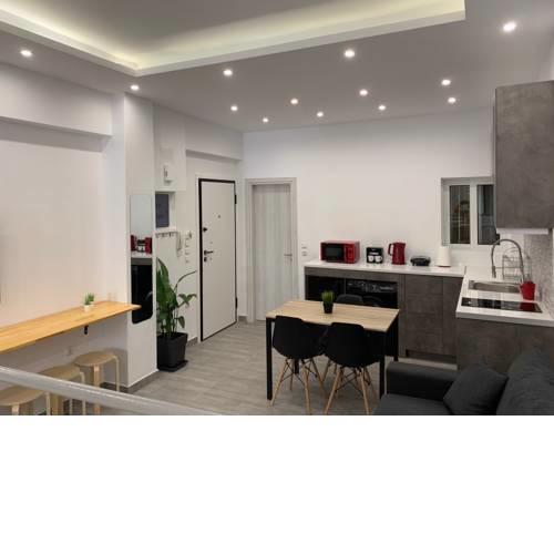 ATHENS DIAMOND APARTMENT WITH BALCONY