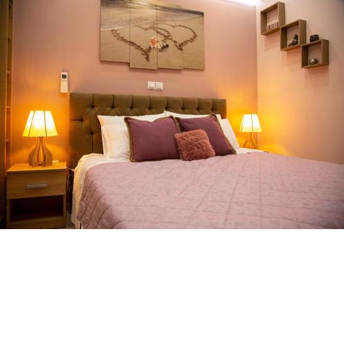 Athens Nautical Flat