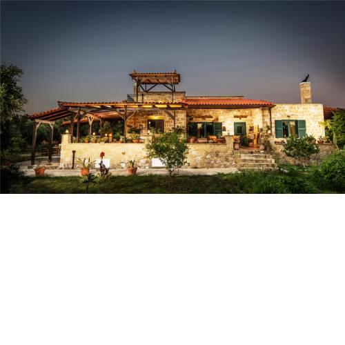 Athina Traditional Villa