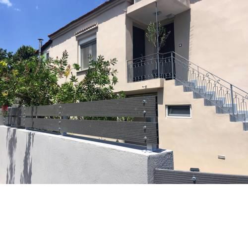 Athina's Apartments & Studio