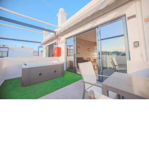 Atlantico Plaza 3 - 2 beds - 2 baths