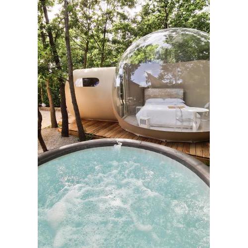 Atmosfera Bubble Glamping