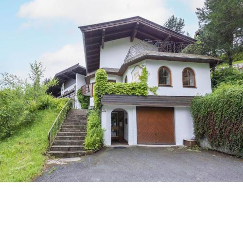 Atmospheric Holiday Home in Fieberbrunn with Terrace