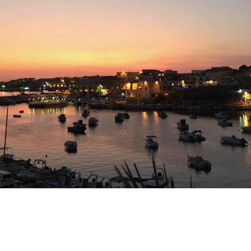 Attico sul Porto Vecchio - Lampedusa
