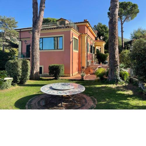Attico Villa ottocentesca con vista su ROMA