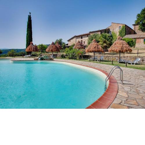 Attractive Farmhouse in Monticiano with Garden
