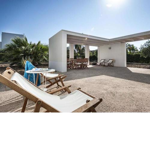 Attractive villa in Menfi with garden