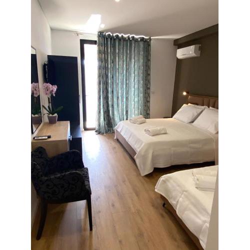 Augusto Rooms