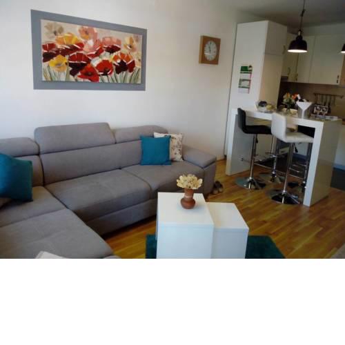 Aurora apartmani