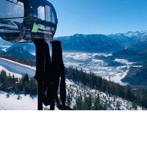 Ausseerland Apartments - Relax, Ski, Hike and Bike, Garden, Parking, BBQ, Near Hallstatt, Loser, Tauplitz and Krippenstein, Free Wi-Fi and Netflix