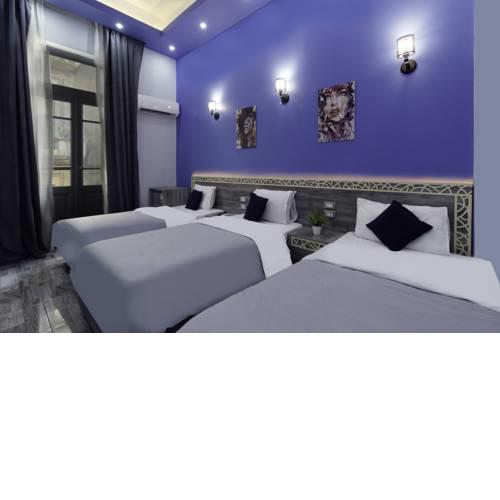 Australian Deluxe Hostel