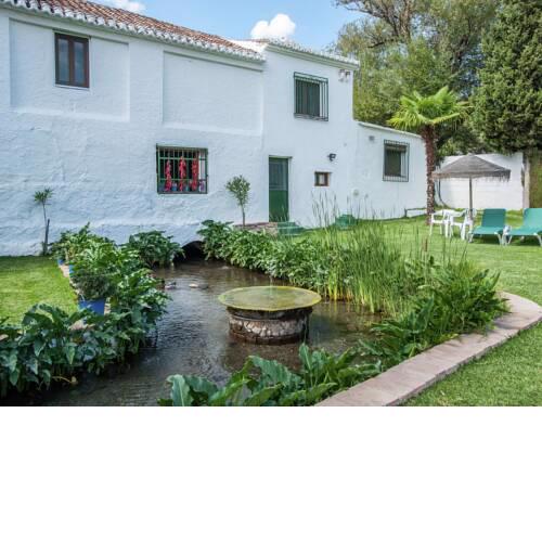 Authentic Cottage in El Padul Andalusia near Ski area