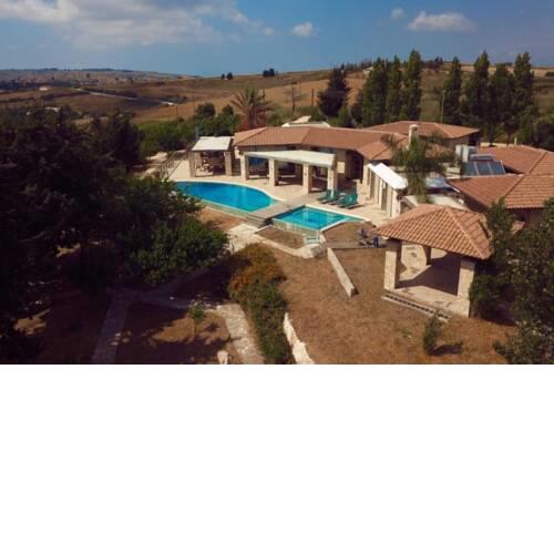 Avakas Sunset Villa