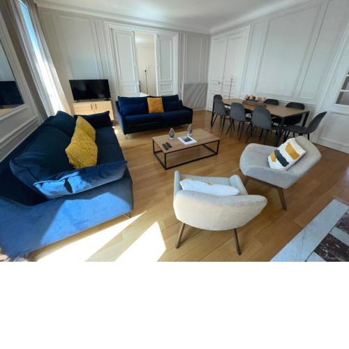 Avenue des Champs-Elysées, Appartement d’exception