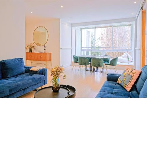 Avenue Montaigne - Prestigieux 2BR