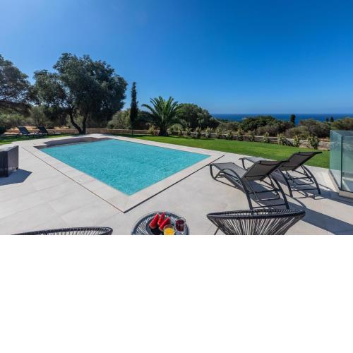 AVITHOS BLUE VILLAS
