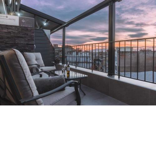Avocado Balcony Suites