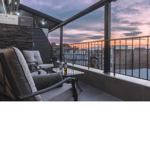 Avocado : Surerior LUXURY Suite ( city CENTER )